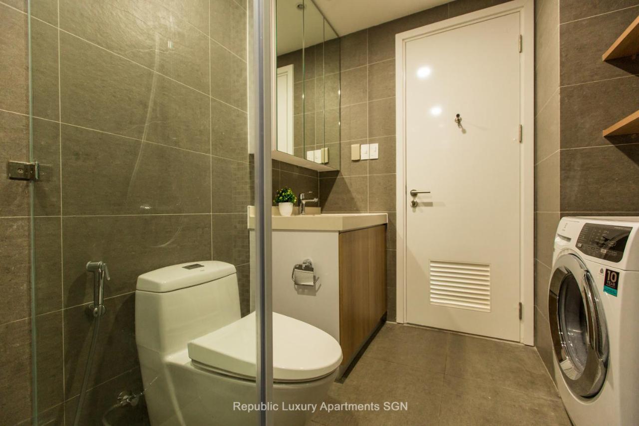 Republic Suites Ho Chi Minh City Exterior photo